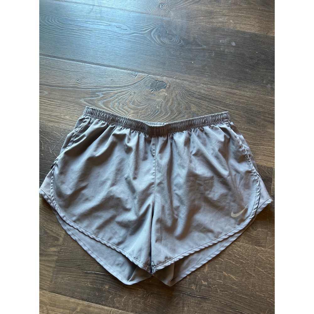 Nike Dri-FIT Womens Gray Running Shorts Athletic Mesh Panels Pocket Size L